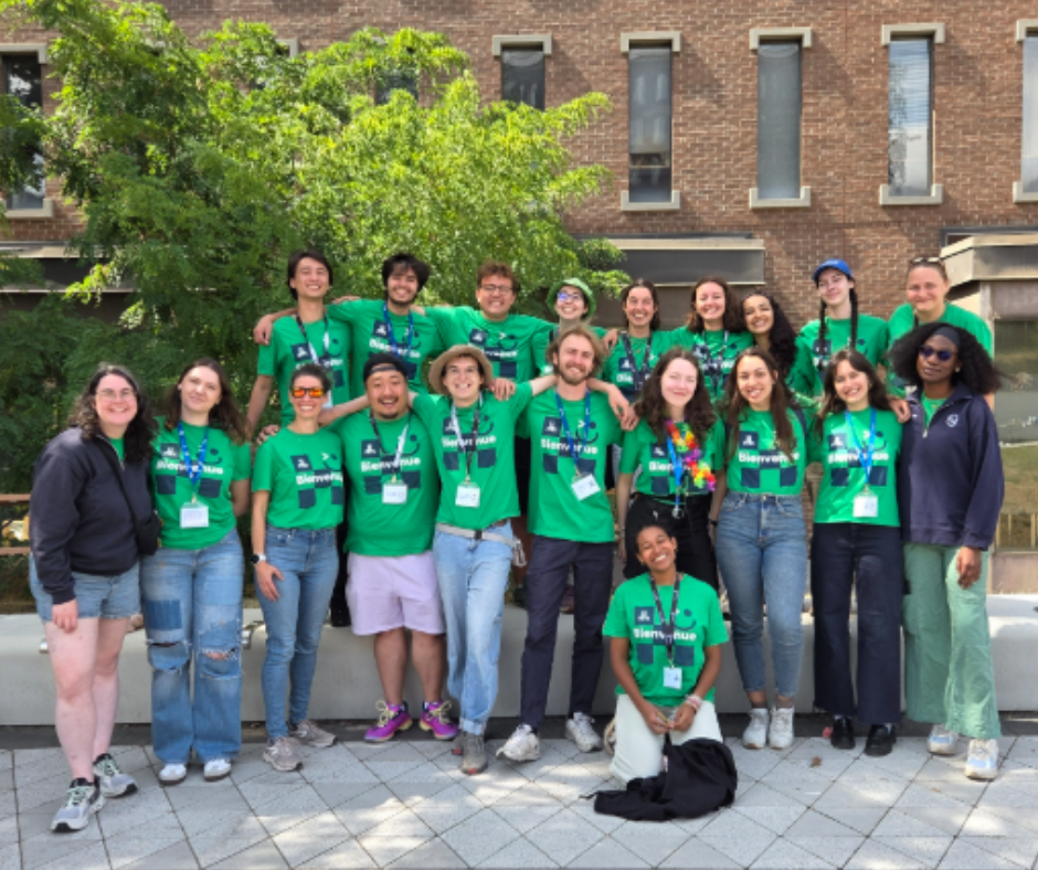 Des personnes étudiantes pendant les Journées d'accueil de l'UdeM.